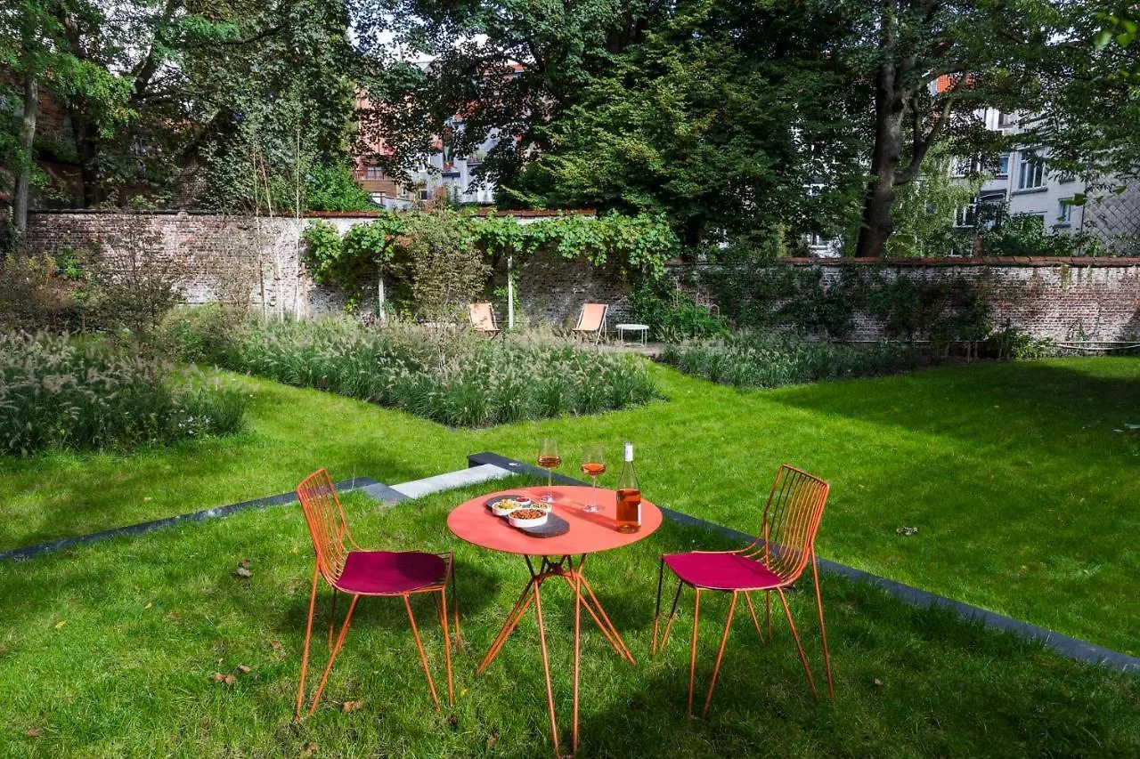 Canopee Guesthouse Belgium
