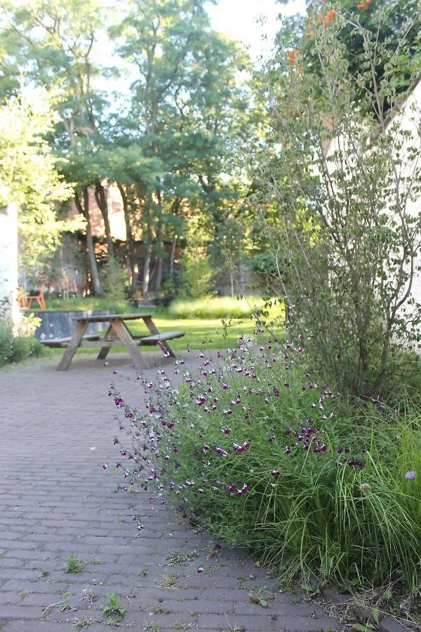 Canopee Guesthouse